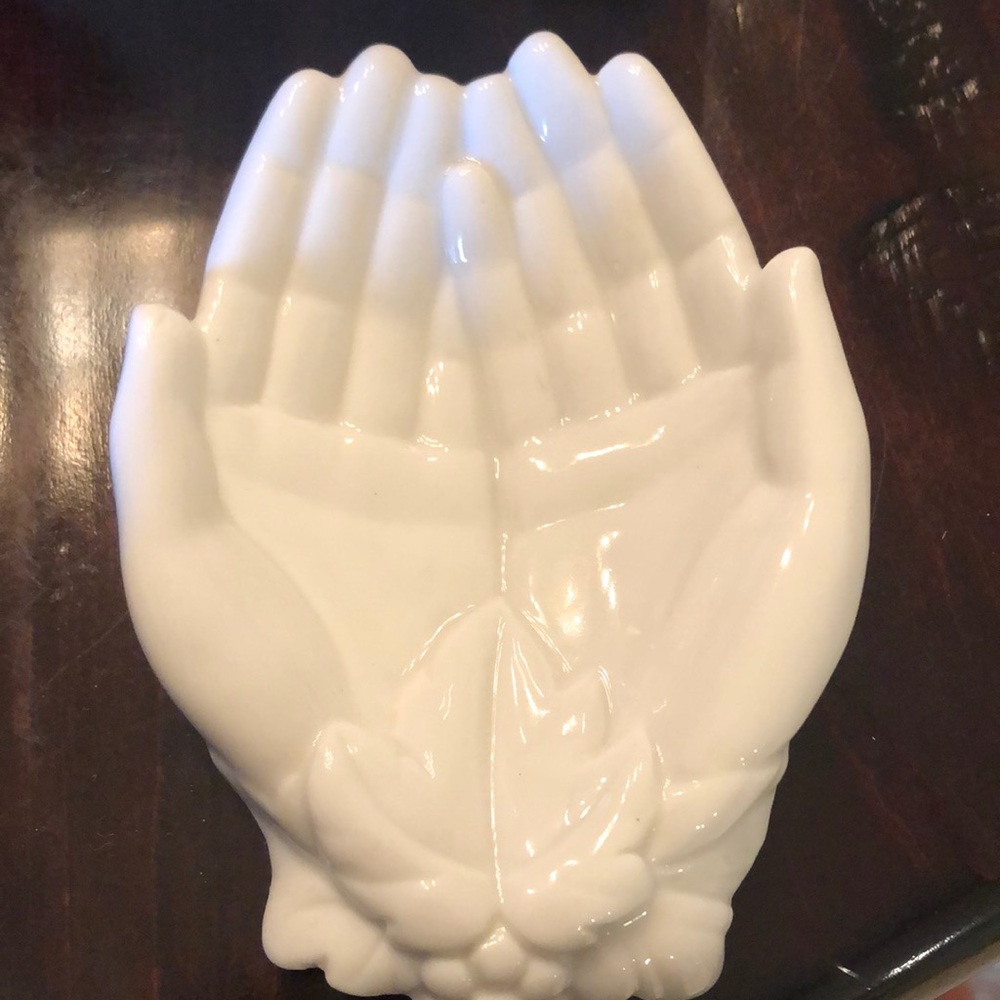 Open Hands trinket tray - Picture 2 of 3
